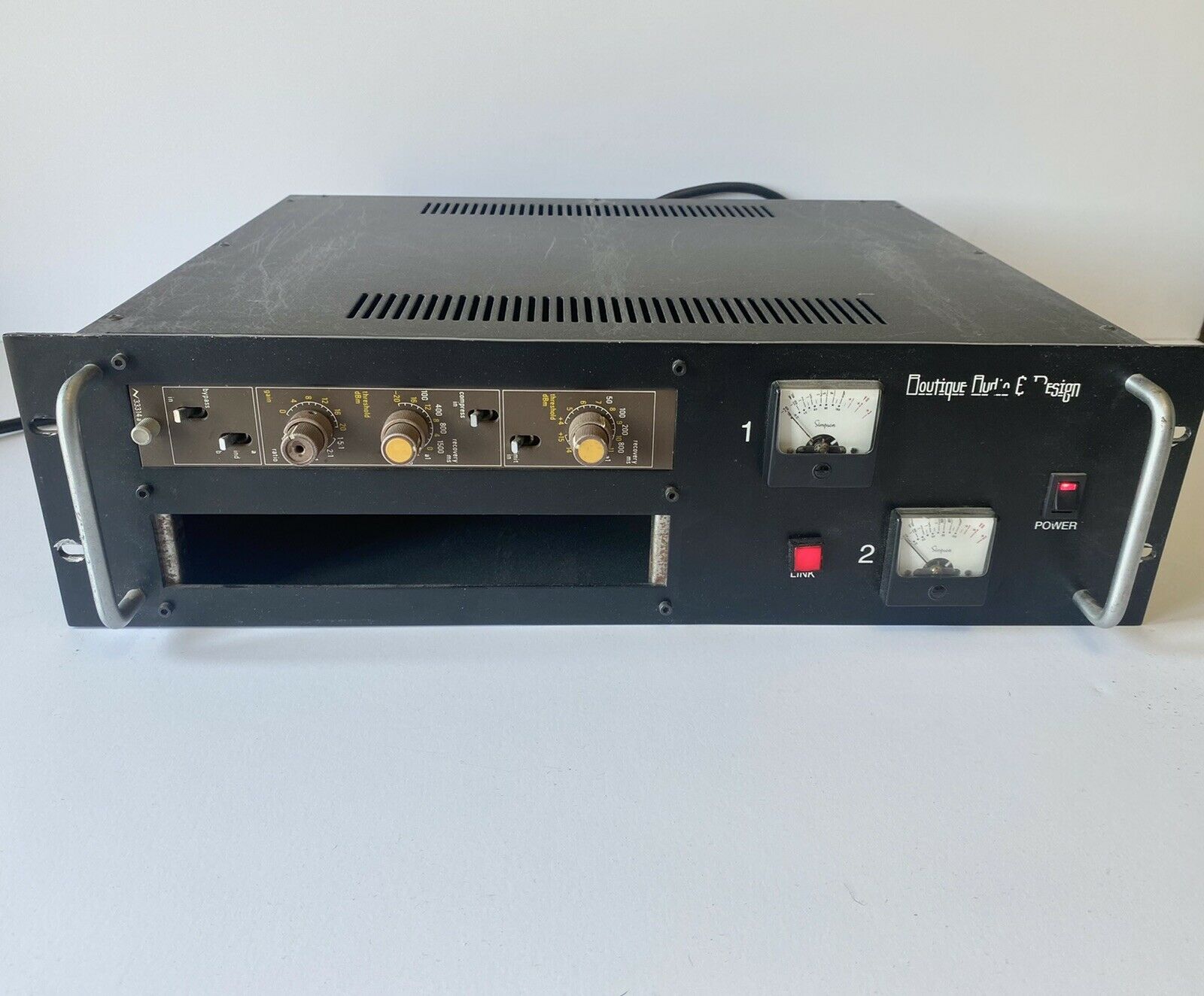 Neve 33314a X1 Mono Compressor / Limiter In A Boutique Audio Rack